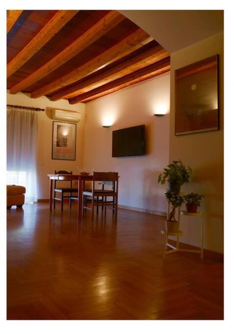 Urban House - Elegant Brera Center Milano